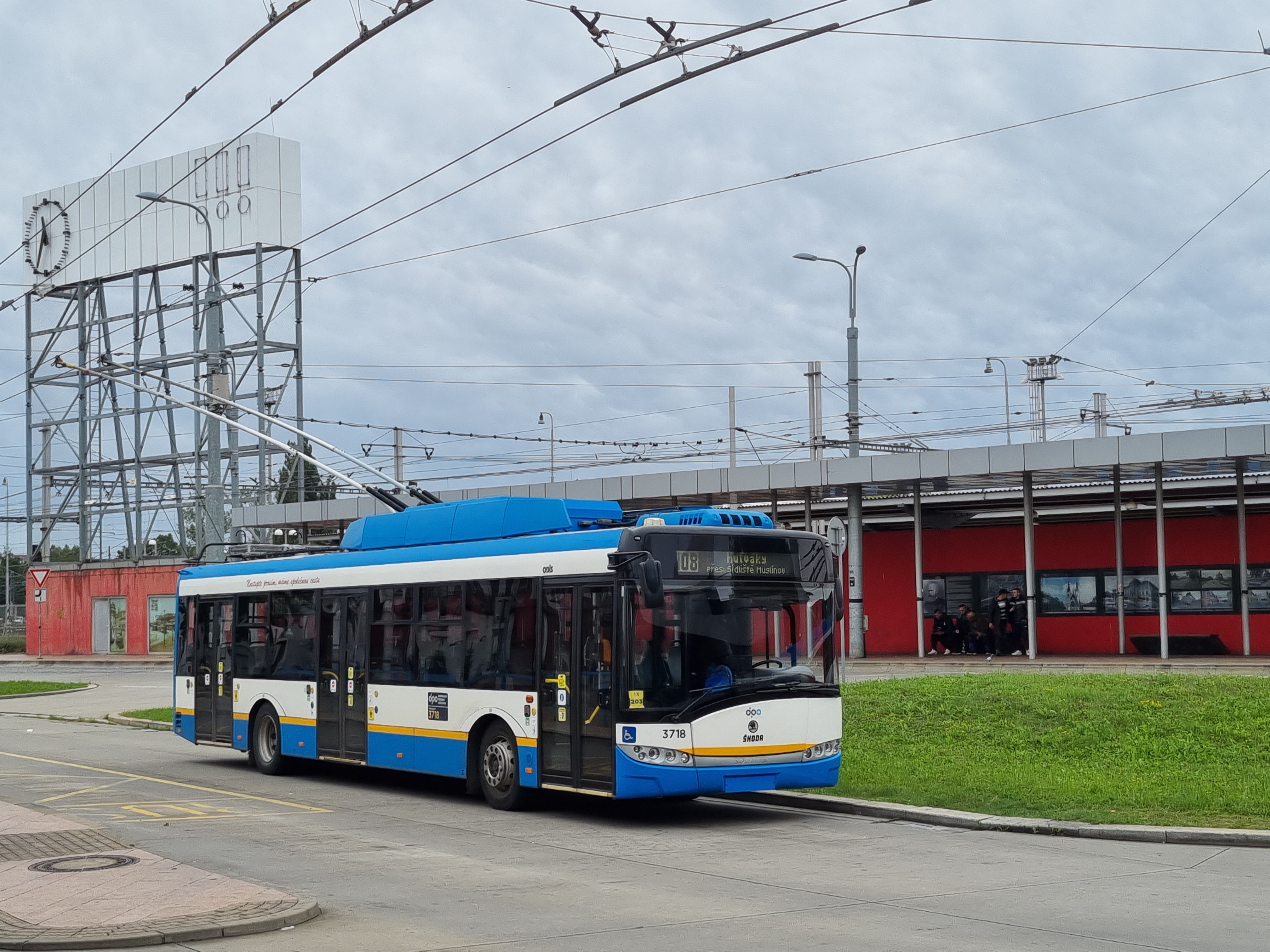 Solaris Trollino 12